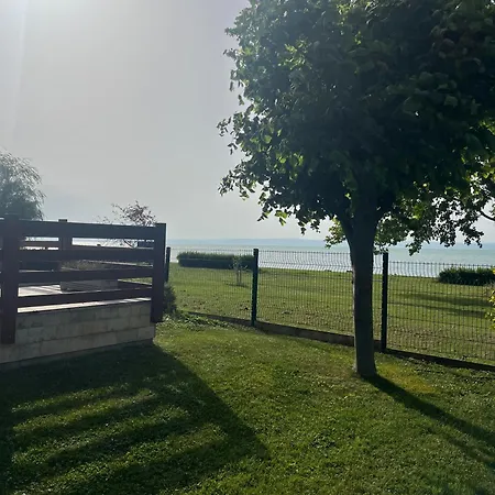 Apartament Aranypart
